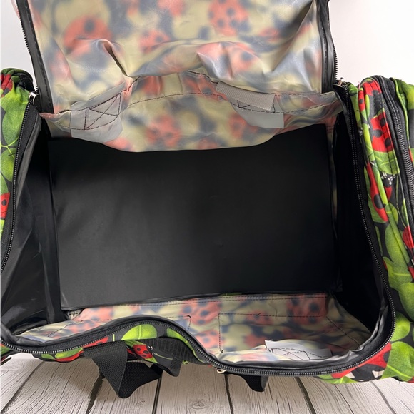 Parisun Large Duffle Bag with Ladybug Print NWOT - Picture 6 of 9